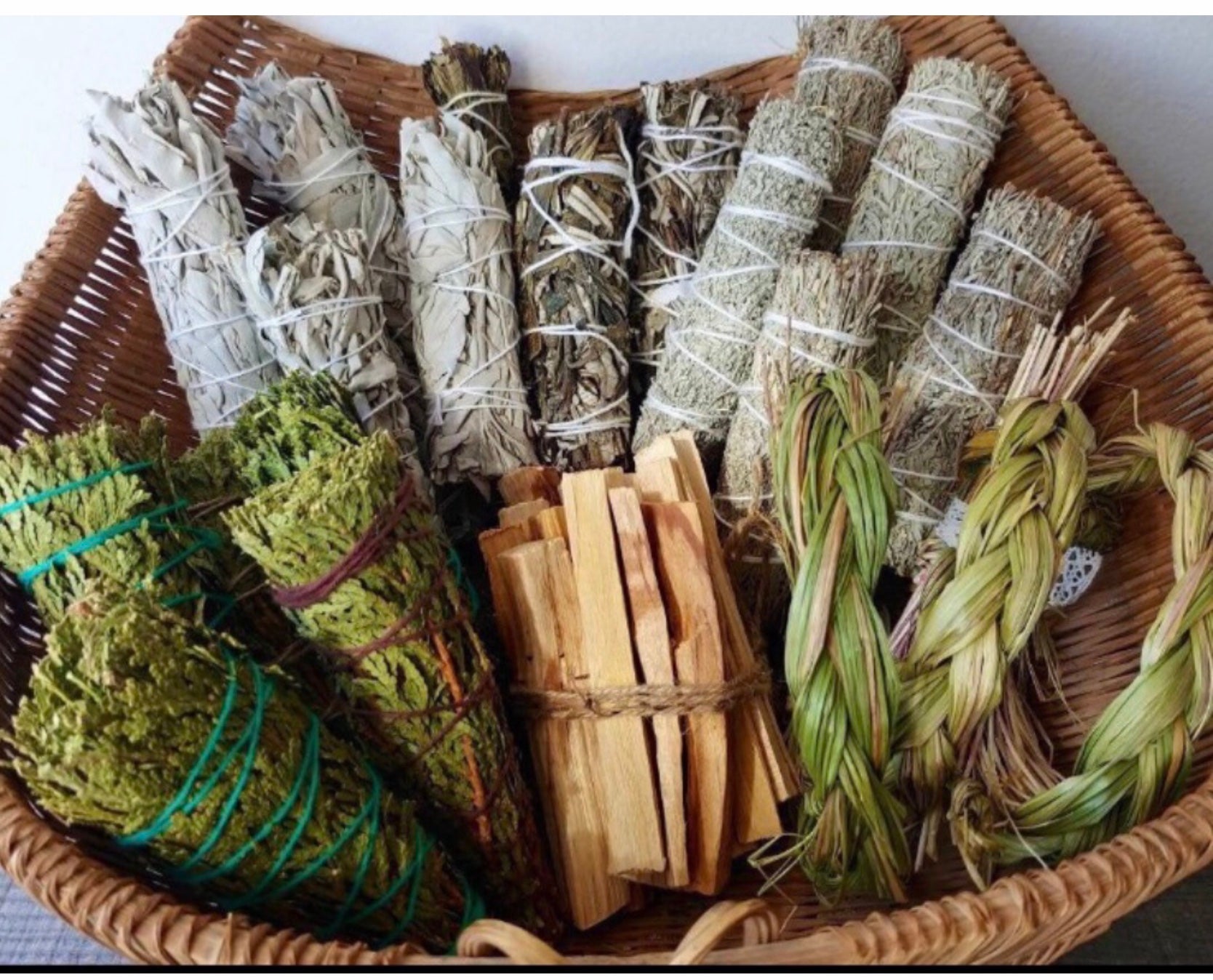 Organic Sage Bundles for Smudging and Energy Cleansing - Spin The Yard
